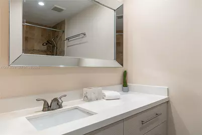 20291 NE 30th Ave #PH-10, Aventura, FL 33180 - Photo 5