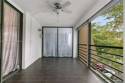 20291 NE 30th Ave #PH-10, Aventura, FL 33180 - Photo 29