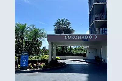 20365 W Country Club Dr #TH24, Aventura, FL 33180 - Photo 33