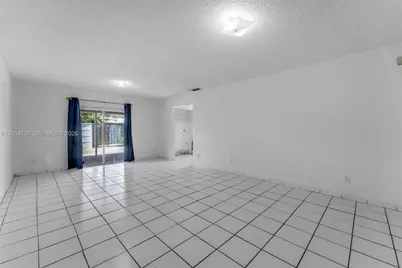 768 SW 9th St #0, Florida City, FL 33034 - Photo 5