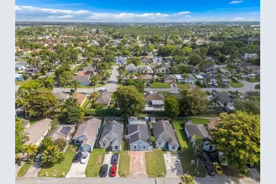 768 SW 9th St, Florida City, FL 33034 - Photo 31