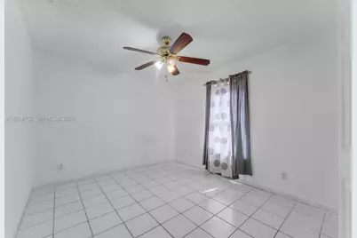 768 SW 9th St, Florida City, FL 33034 - Photo 15
