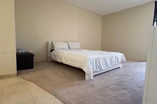 20301 W Country Club Dr, Aventura, FL 33180 - Photo 5