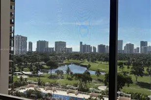 20301 W Country Club Dr, Aventura, FL 33180 - Photo 1