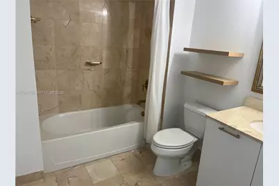 1800 N Bayshore Dr #614, Miami, FL 33132 - Photo 15