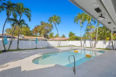 3460 N 46th Ave, Hollywood, FL 33021 - Photo 9