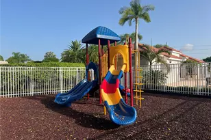 465 Somerset Way, Weston, FL 33326 - Photo 47