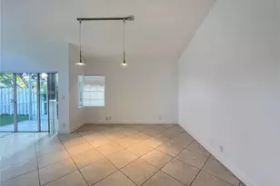 465 Somerset Way, Weston, FL 33326 - Photo 19