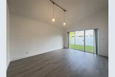 465 Somerset Way #465, Weston, FL 33326 - Photo 17
