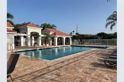 465 Somerset Way #465, Weston, FL 33326 - Photo 5