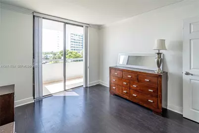 7300 Wayne Ave #401, Miami Beach, FL 33141 - Photo 13