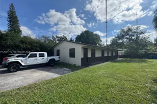 6134 SW 40th Ct, Miramar, FL 33023 - Photo 3
