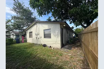6134 SW 40th Ct, Miramar, FL 33023 - Photo 7