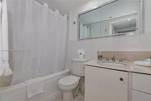 5225 Collins Ave, Miami Beach, FL 33140 - Photo 25