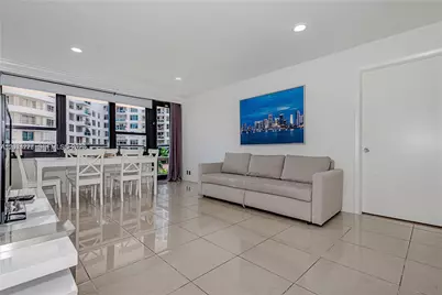 5225 Collins Ave #407, Miami Beach, FL 33140 - Photo 5
