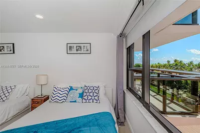 5225 Collins Ave #407, Miami Beach, FL 33140 - Photo 13