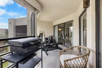 5850 Camino Del Sol #404, Boca Raton, FL 33433 - Photo 35