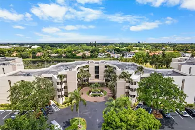 5850 Camino Del Sol #404, Boca Raton, FL 33433 - Photo 1