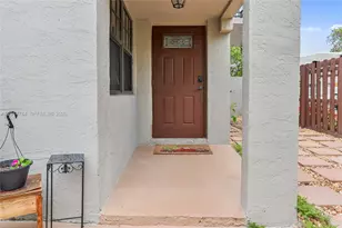 10425 SW 154th Ct, Miami, FL 33196 - Photo 3