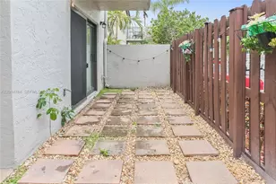 10425 SW 154th Ct, Miami, FL 33196 - Photo 17