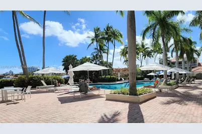3610 Yacht Club Dr #615, Aventura, FL 33180 - Photo 19