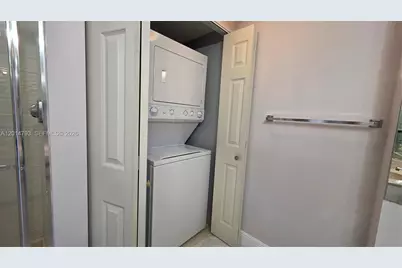 3610 Yacht Club Dr #615, Aventura, FL 33180 - Photo 23