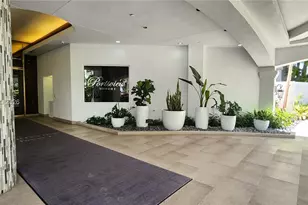 3610 Yacht Club Dr, Aventura, FL 33180 - Photo 17