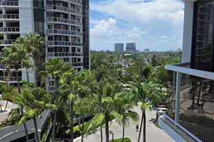 3610 Yacht Club Dr, Aventura, FL 33180 - Photo 9