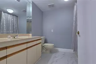 3610 Yacht Club Dr, Aventura, FL 33180 - Photo 11