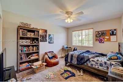 1580 SW 164th Ave, Pembroke Pines, FL 33027 - Photo 13