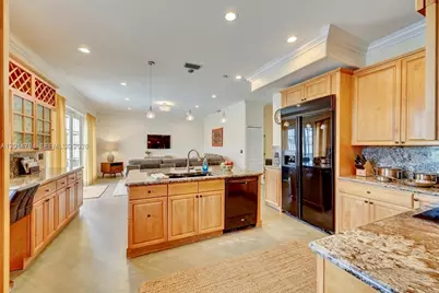 1580 SW 164th Ave, Pembroke Pines, FL 33027 - Photo 9