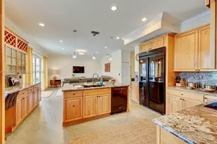 1580 SW 164th Ave, Pembroke Pines, FL 33027 - Photo 9