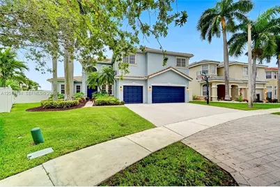 1580 SW 164th Ave, Pembroke Pines, FL 33027 - Photo 3