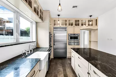 1232 Lenox Ave, Miami Beach, FL 33139 - Photo 11