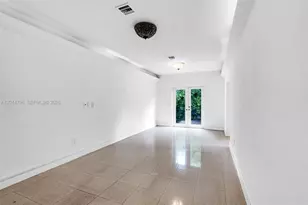 1232 Lenox Ave., Miami Beach, FL 33139 - Photo 15