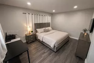 1500 NE 151st St, Miami, FL 33162 - Photo 21