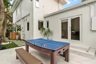 825 SW 23rd Rd, Miami, FL 33129 - Photo 13