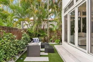 825 SW 23rd Rd, Miami, FL 33129 - Photo 15