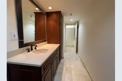 2625 Collins Ave #605, Miami Beach, FL 33140 - Photo 11