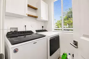 2382 SE 10th St, Homestead, FL 33035 - Photo 13