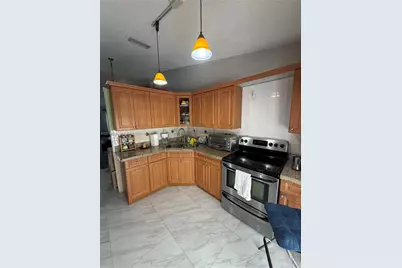 7101 W 24th Ave #14, Hialeah, FL 33016 - Photo 11