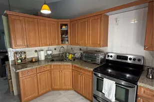 7101 W 24th Ave, Hialeah, FL 33016 - Photo 11