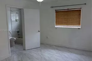 7101 W 24th Ave, Hialeah, FL 33016 - Photo 9