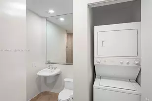 4775 Collins Ave, Miami Beach, FL 33140 - Photo 9