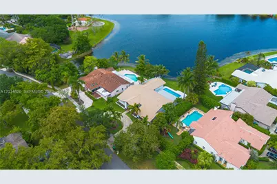 3701 Bridge Rd, Cooper City, FL 33026 - Photo 7