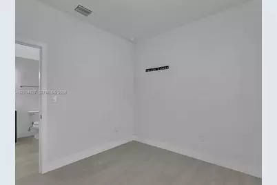 4817 E 9th Ln #4817, Hialeah, FL 33013 - Photo 19