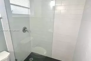 685 NE 85th St, Miami, FL 33138 - Photo 5
