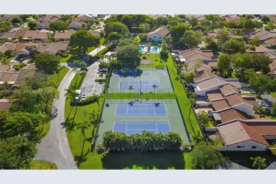 8555 SW 114th Ct, Miami, FL 33173 - Photo 39