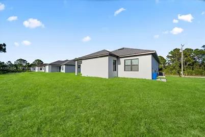 622 Beach Ave S, Lehigh Acres, FL 33974 - Photo 35