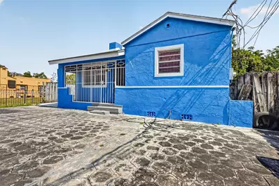 1211 NW 37th St, Miami, FL 33142 - Photo 3